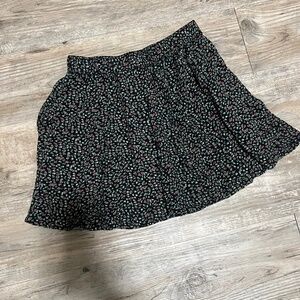 American Eagle Floral Mini skirt